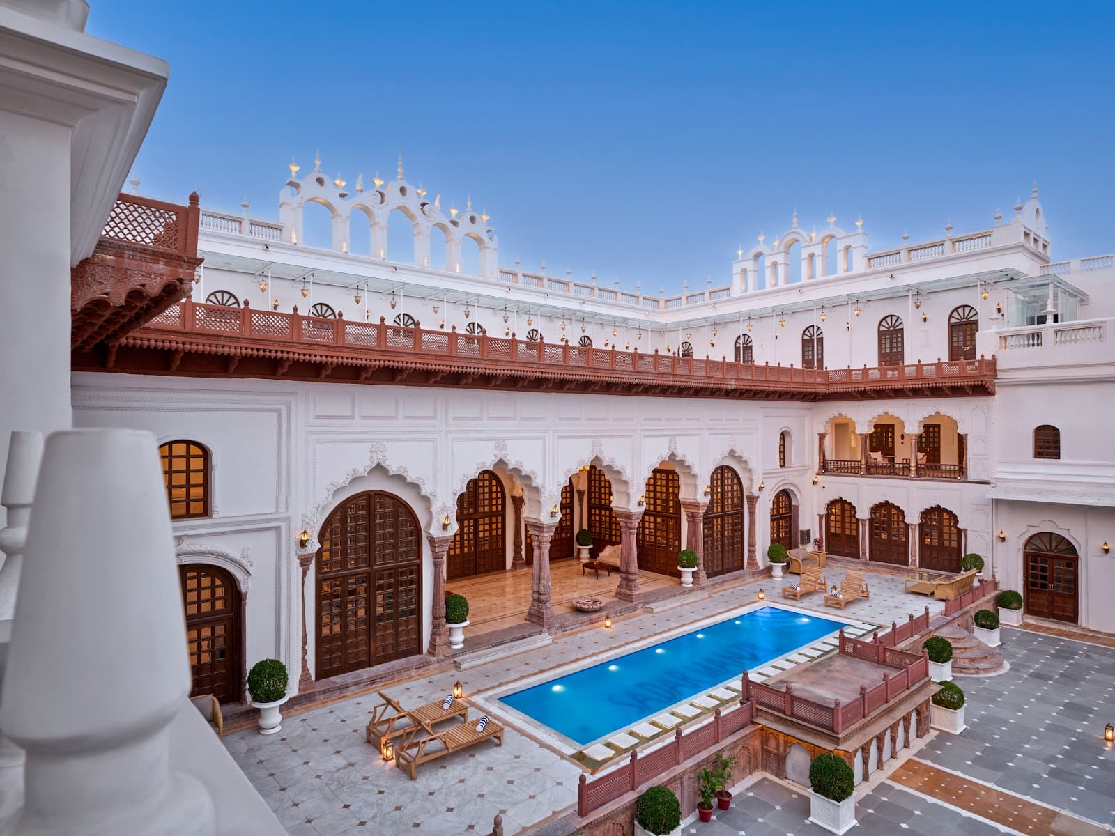 Sadar Manzil - Image 1