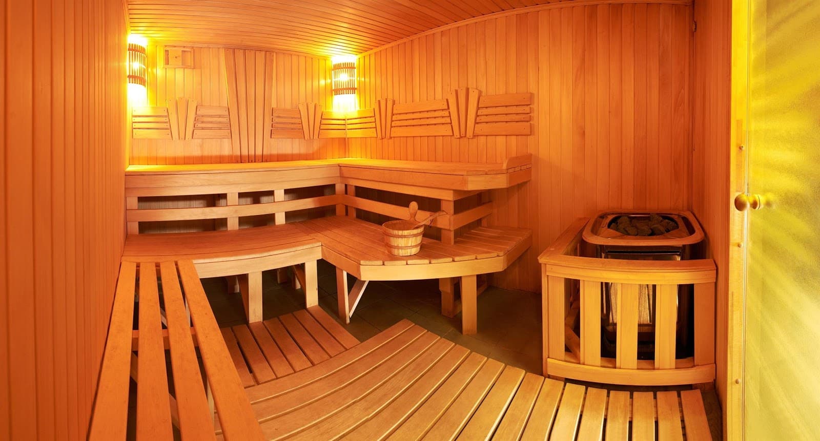 Tygyn Darkhan Square - Image 1