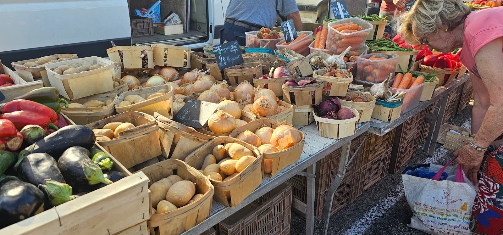 Velleron Farmers' Market - Image 1