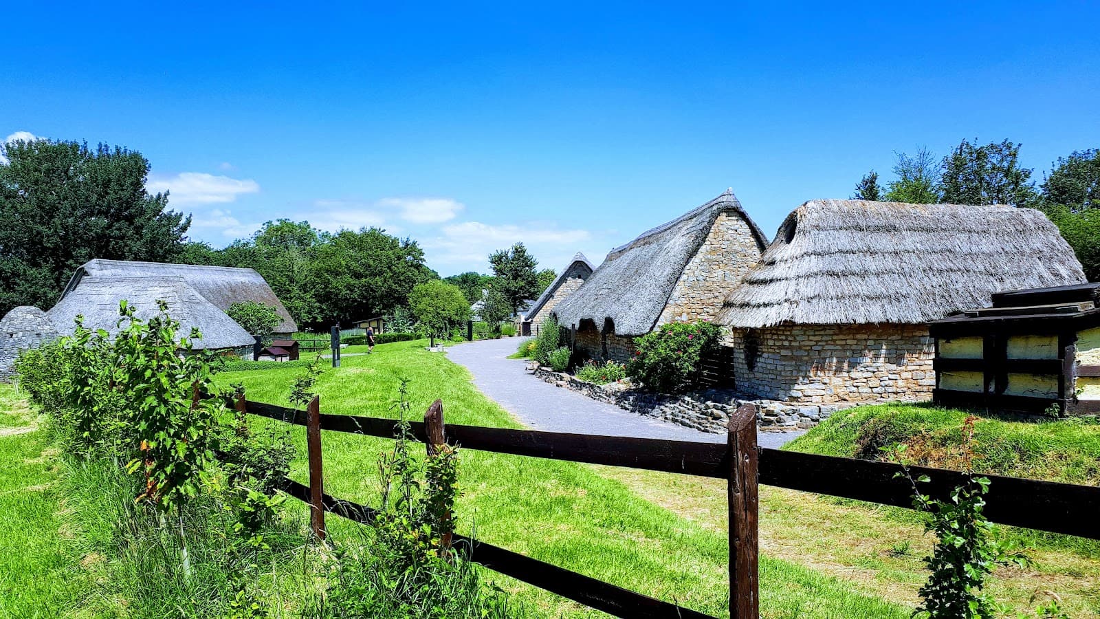 Cosmeston Lakes Country Park - Image 1