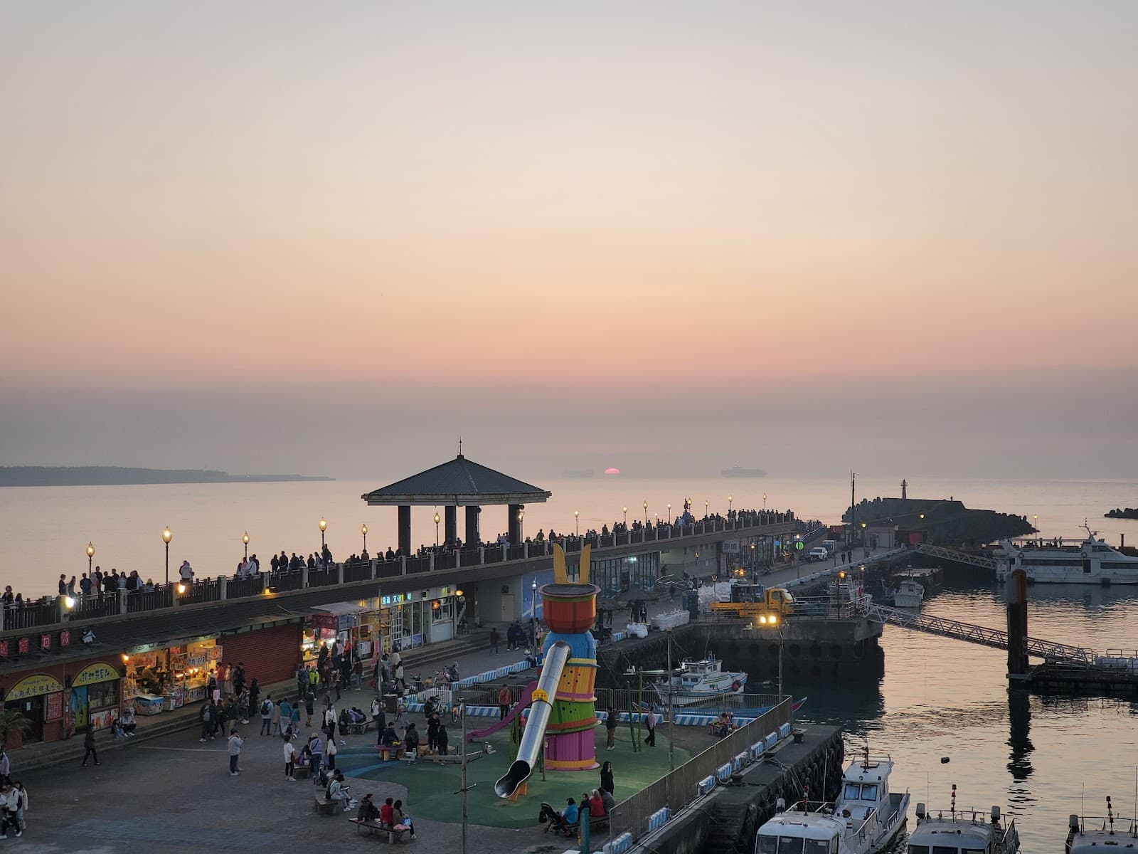 Tamsui Fisherman's Wharf Taipei - Image 1