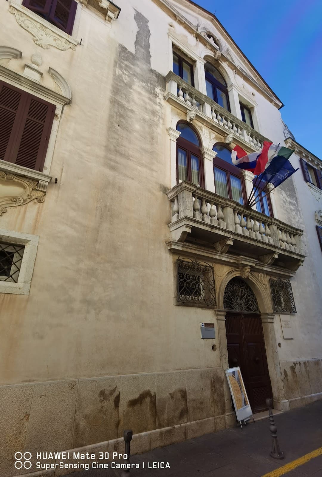 Gravisi–Barbabianca Palace - Image 1