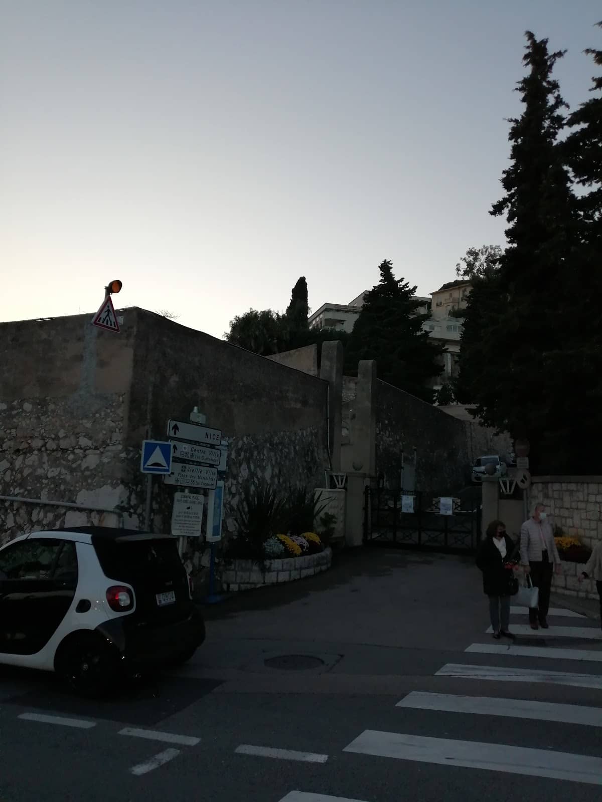 Vertical photo
