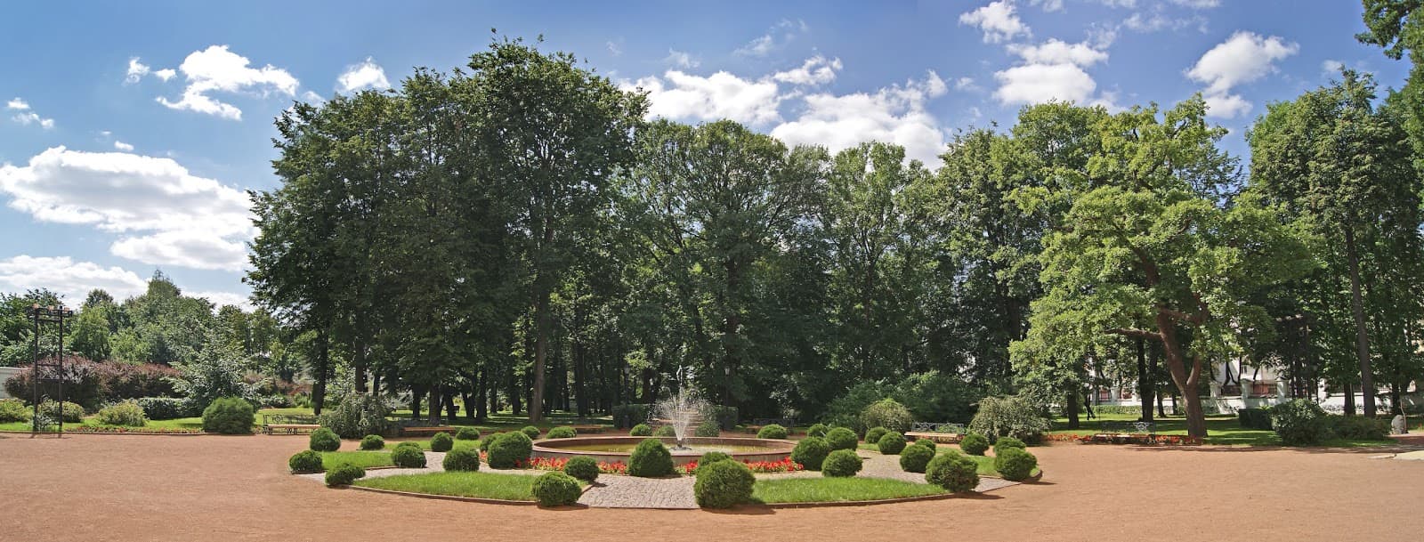 Governor's Garden - Image 1