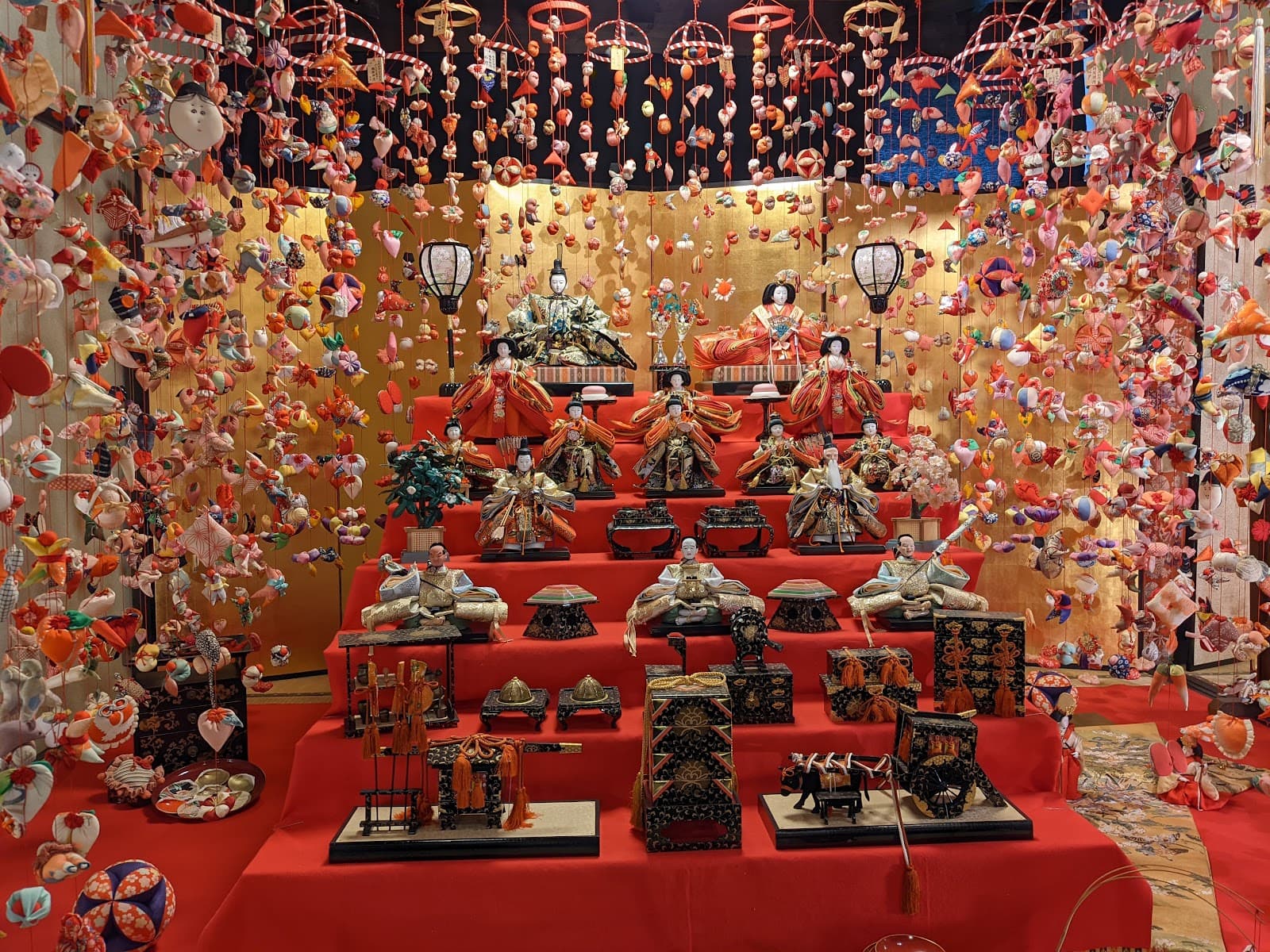 Inatori Hina-no-Yakata (Hanging Doll Museum) - Image 1