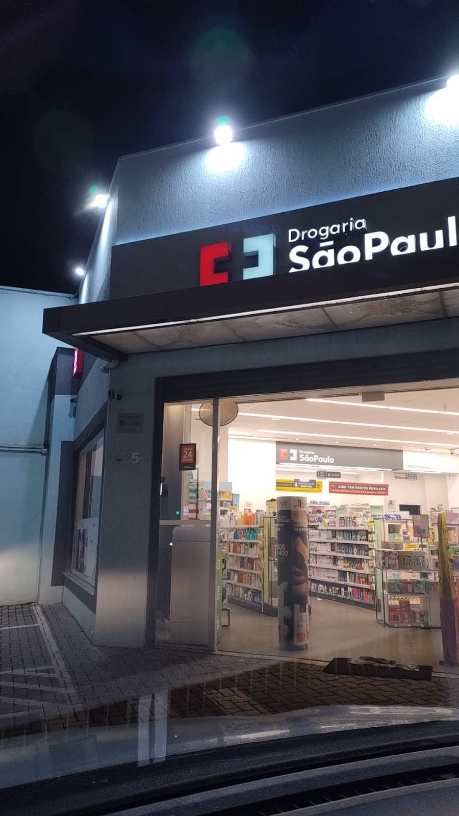 Historical Pharmacy Charm