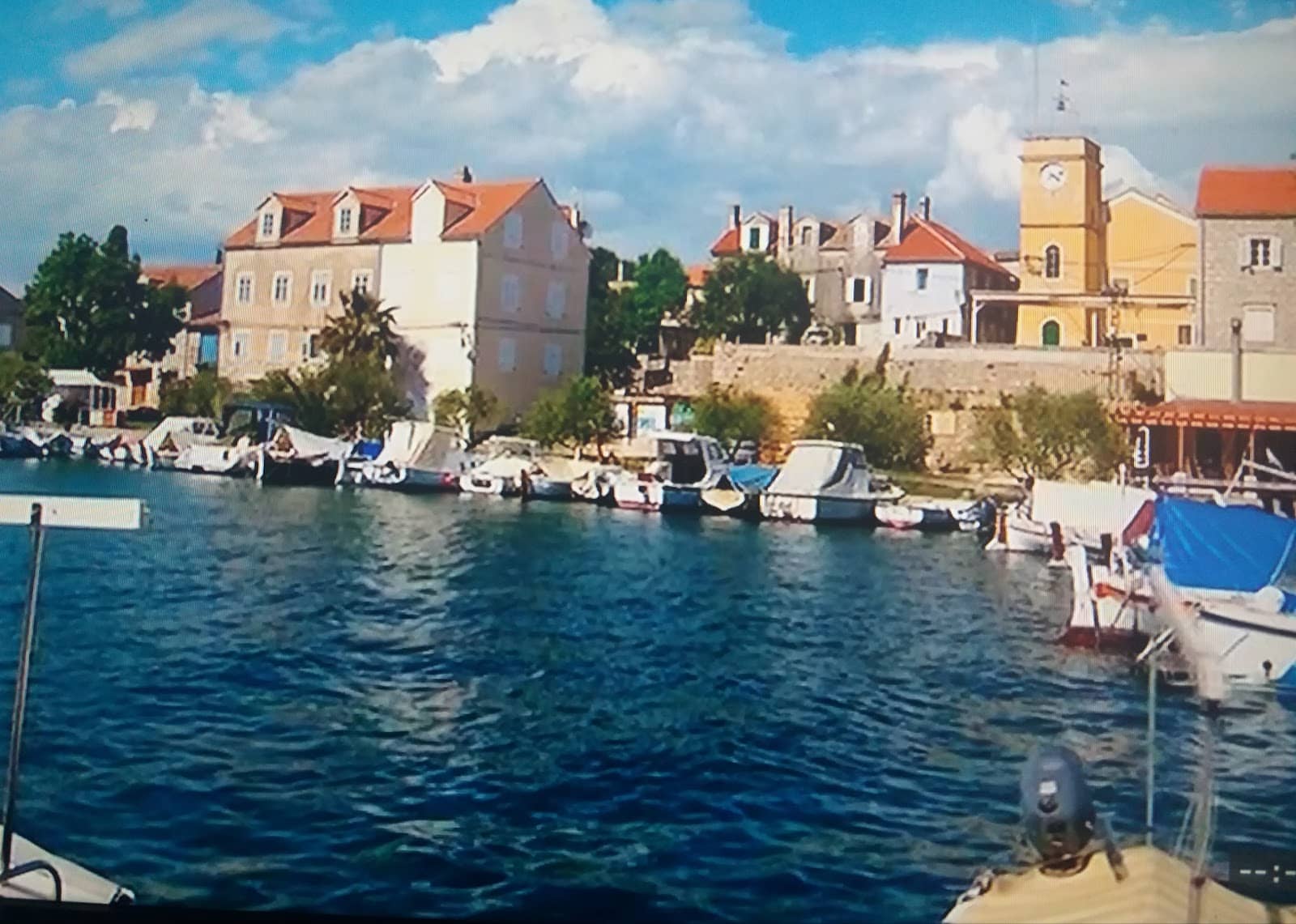 Tranquil Beaches & Coves