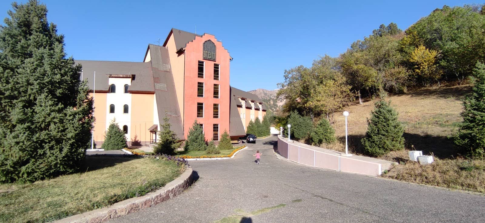 Mountain Hiking Trails