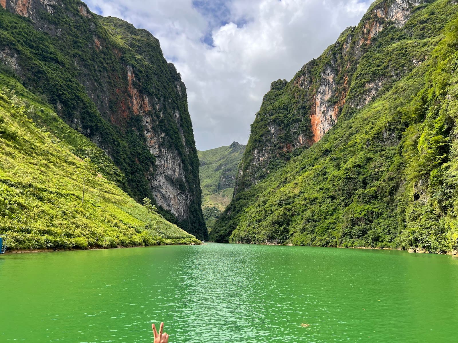 Tu San Canyon - Image 1