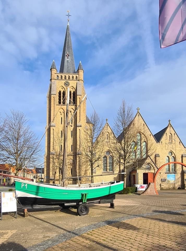 St Peter's Church, De Panne - Image 1