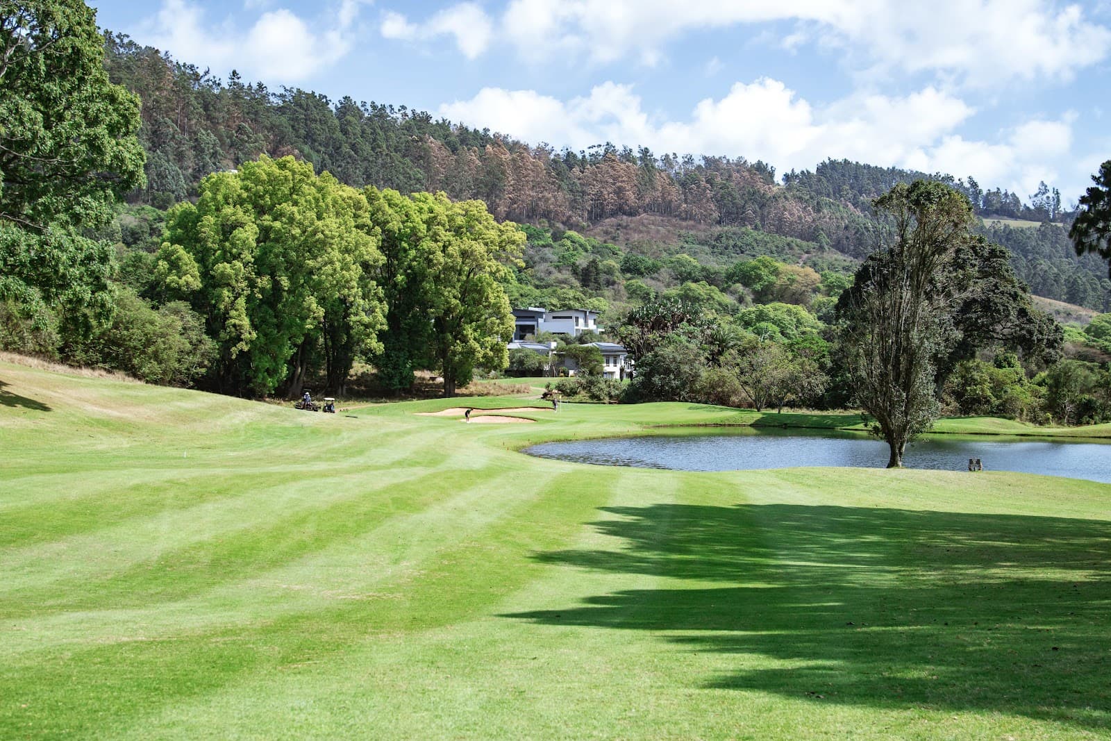 Victoria Country Club - Image 1