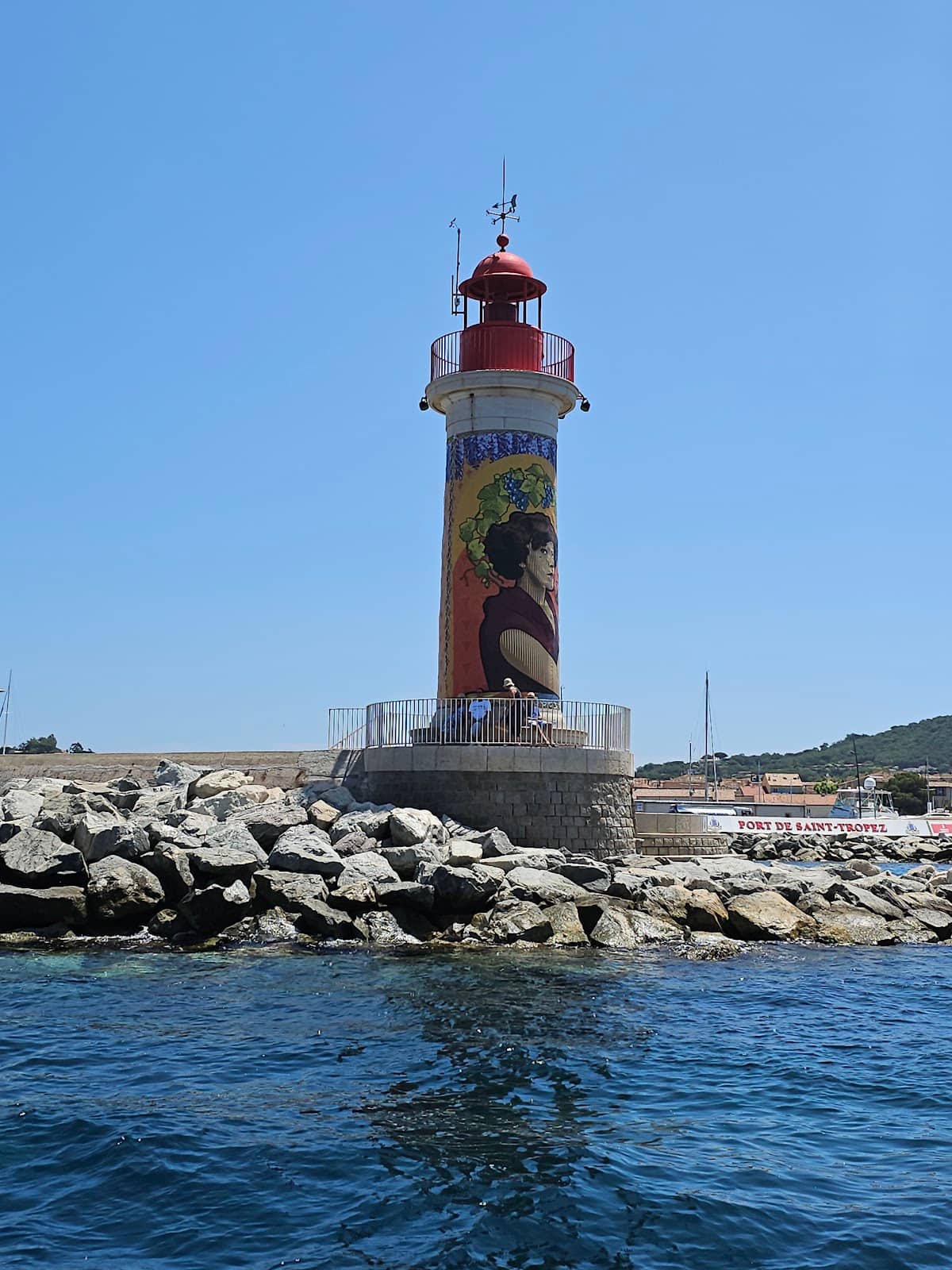 Harbor Views & Yachts