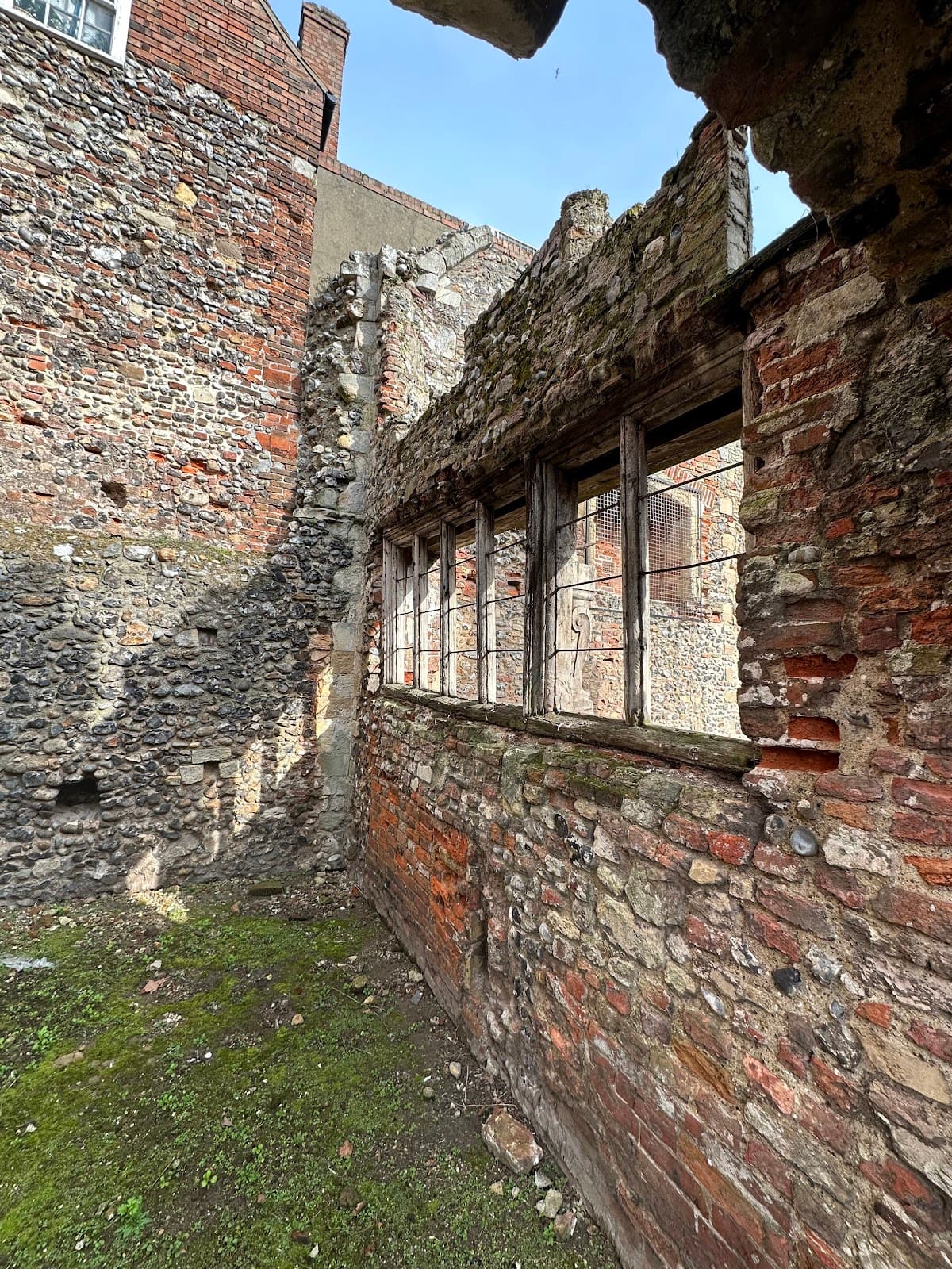 Greyfriars' Cloisters - Image 1