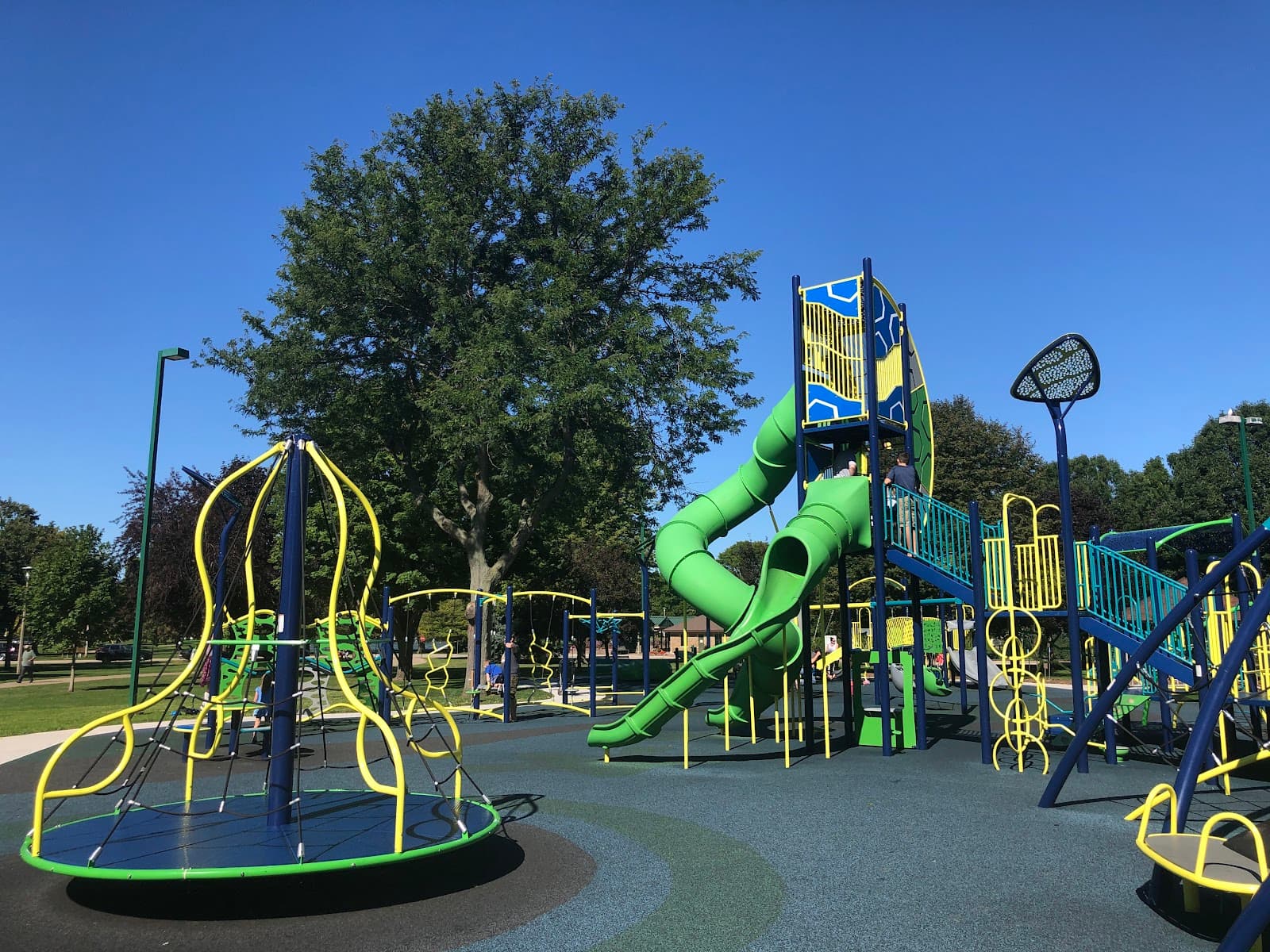 Menominee Park and Zoo - Image 1