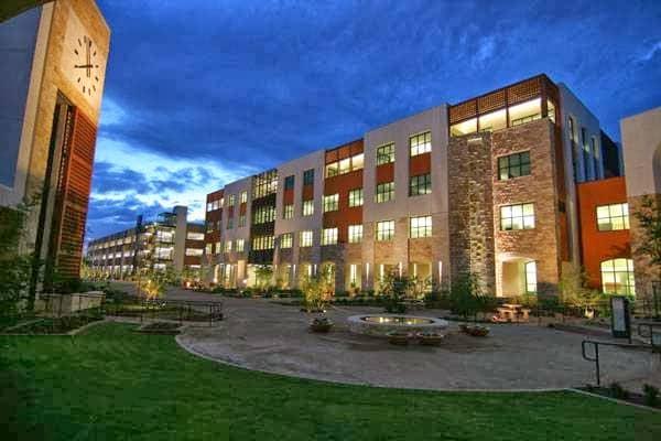 Outdoor Plaza Spaces