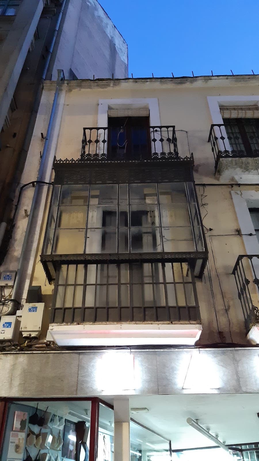 Calle Pintores - Image 1