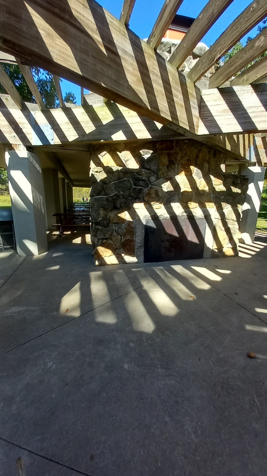 Firestone Park neighborhood - Image 1