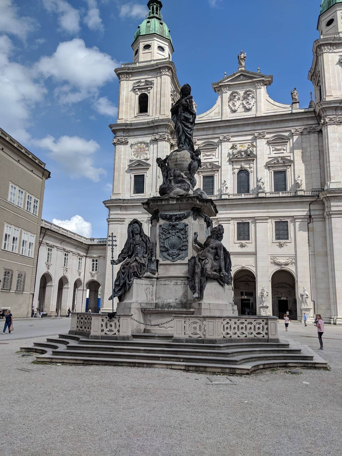 Festive Seasonal Events