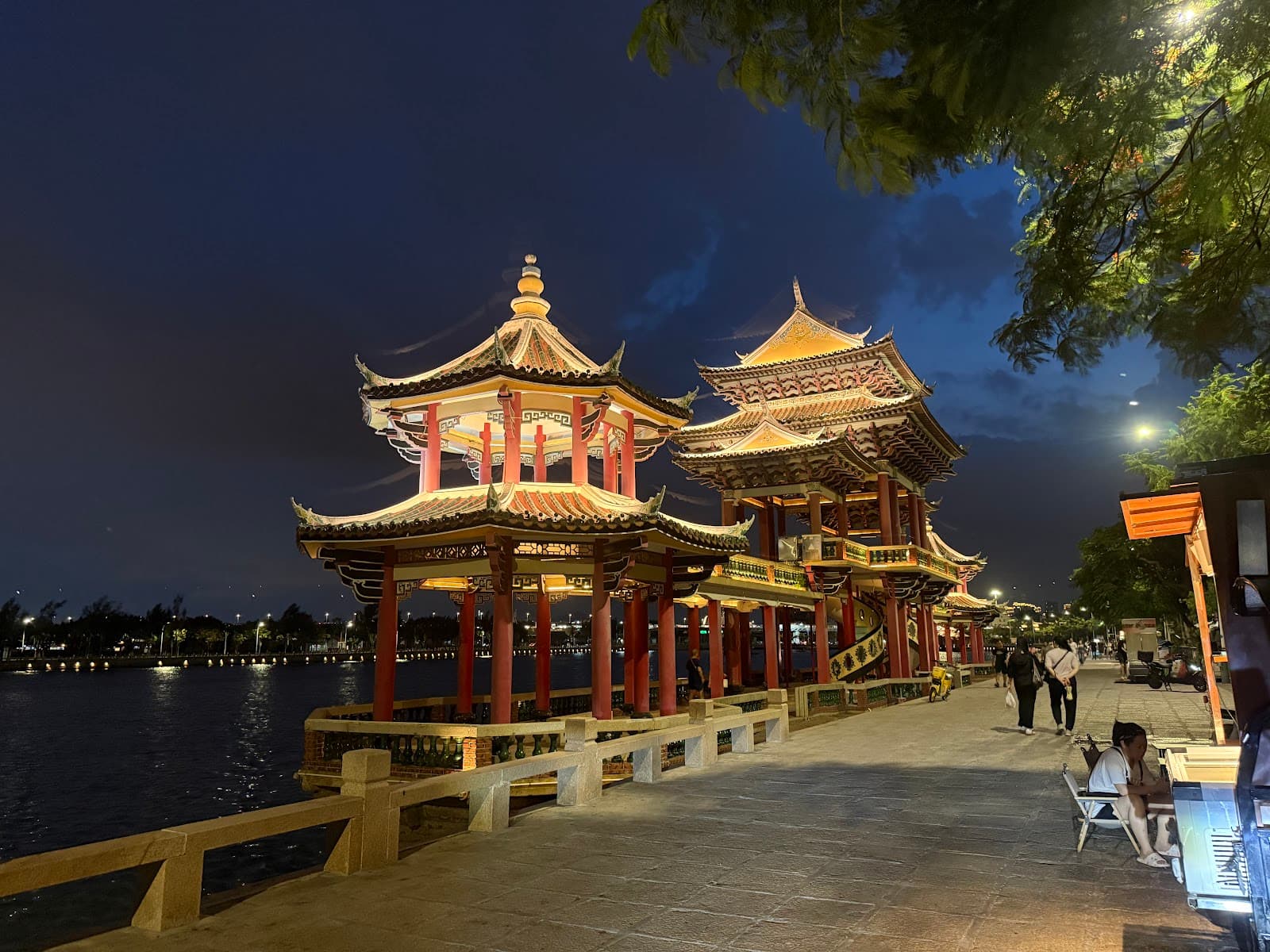 Dragon Boat Pond Jimei - Image 1