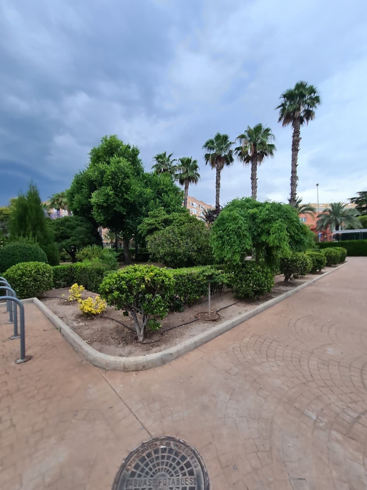 Triángulo Umbral Square - Image 1