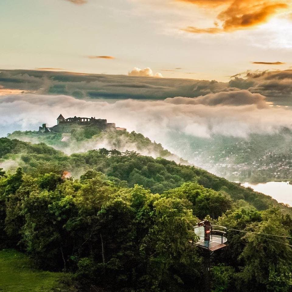 Canopy Visegrád - Image 1