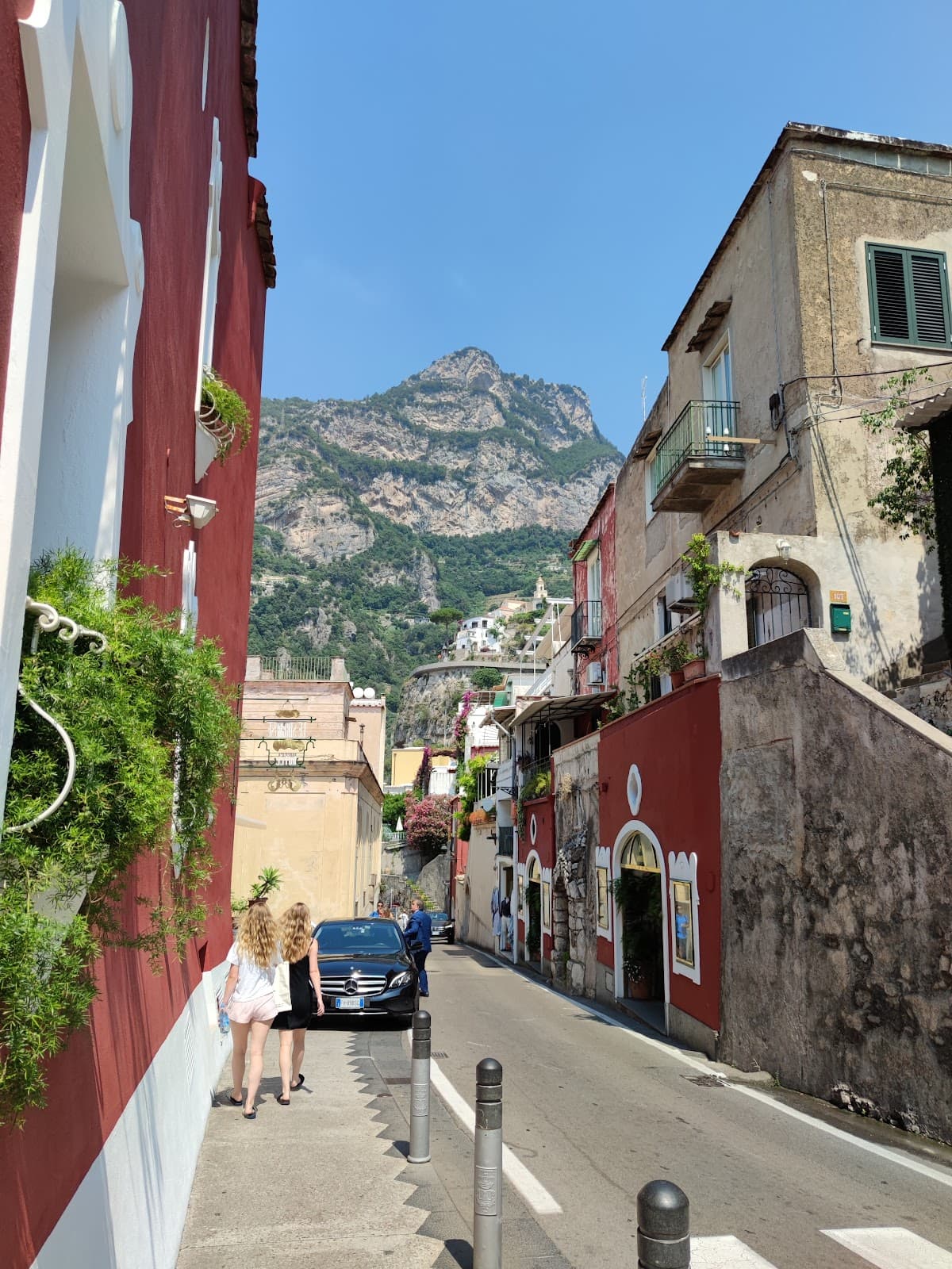 Via Cristoforo Colombo - Image 1