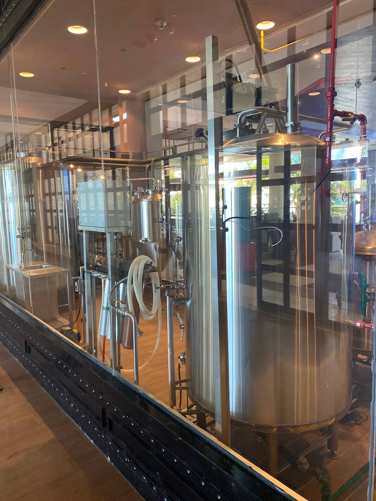 Modelo Especial Drunk Roasted Chicken