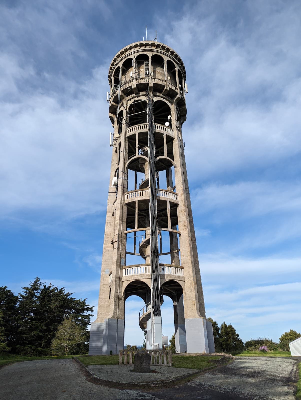 Bastia Hill Water Tower Lookout - Image 1