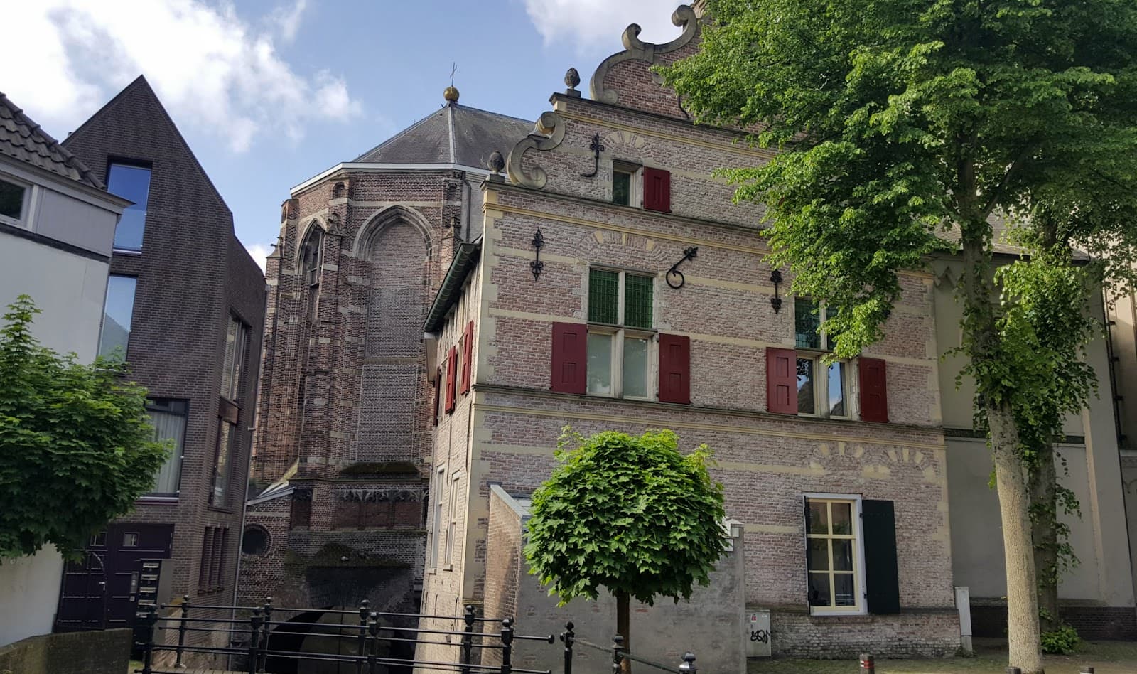 Kruisbroedershof - Image 1