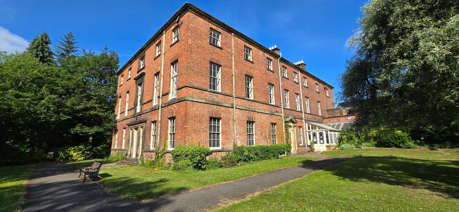 Tapton House and Grounds - Image 1