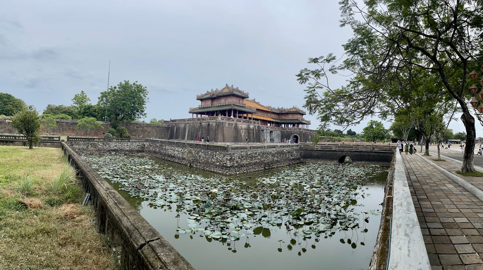 Ngo Mon Gate Hue - Image 1