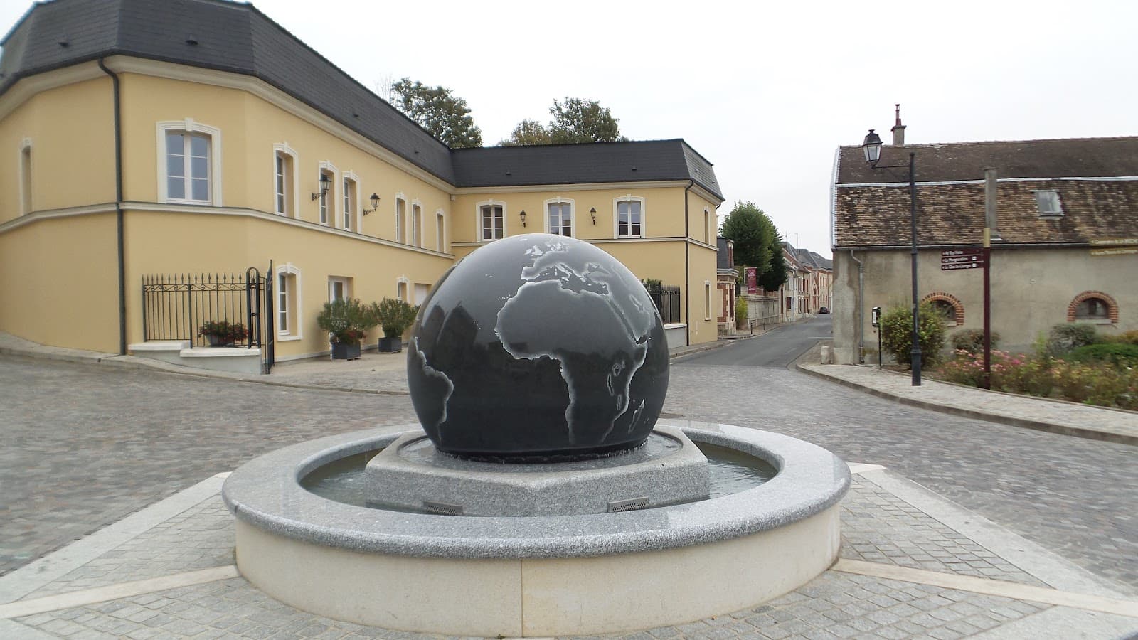 Aÿ-Champagne - Image 1