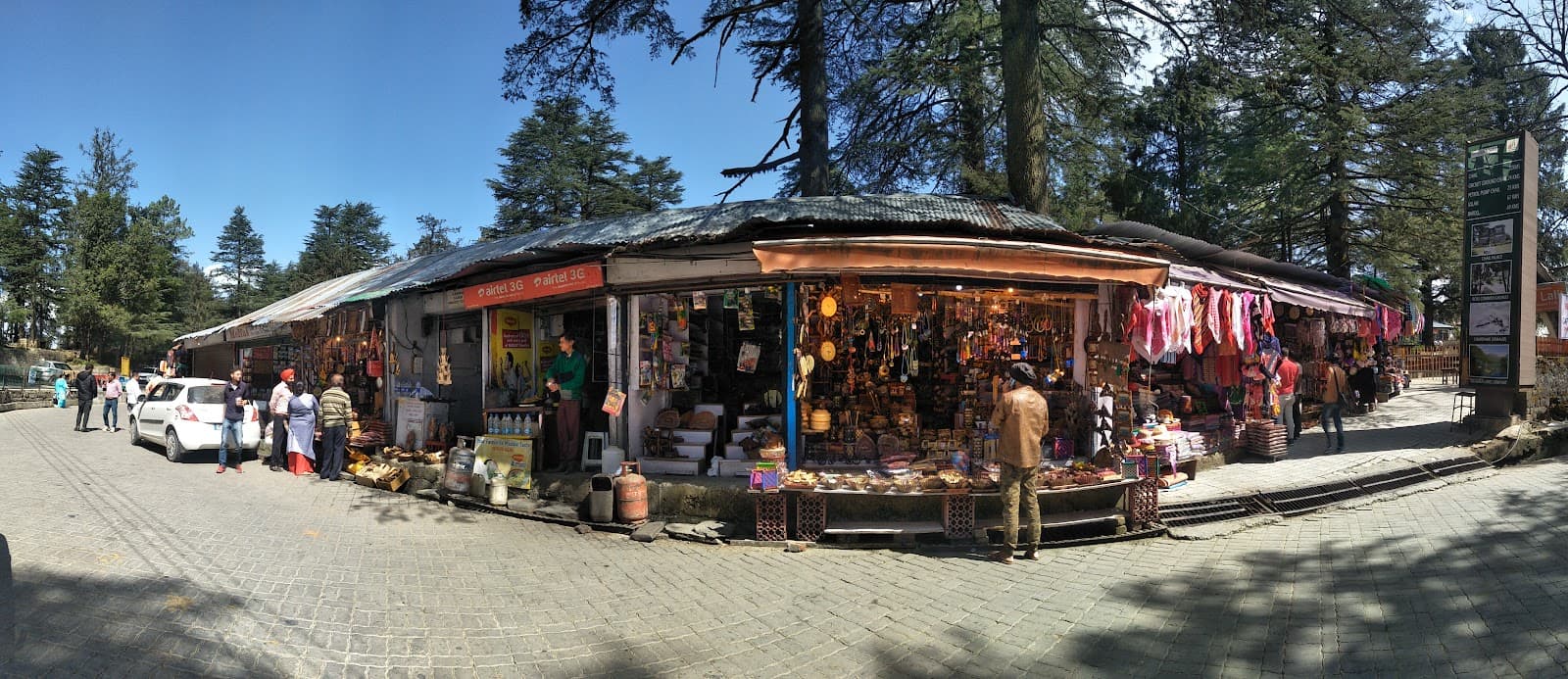 Kufri Market Himachal Pradesh - Image 1
