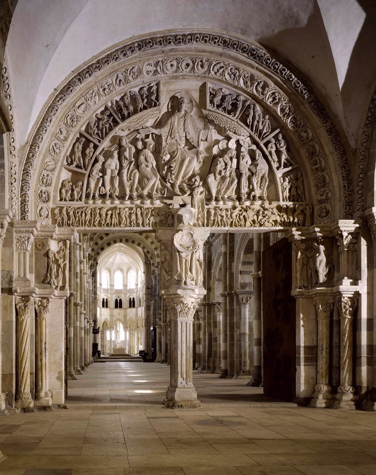 Vézelay Basilica - Image 1