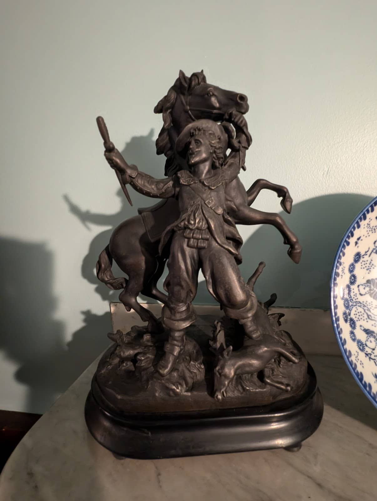 Rotating Free Exhibits