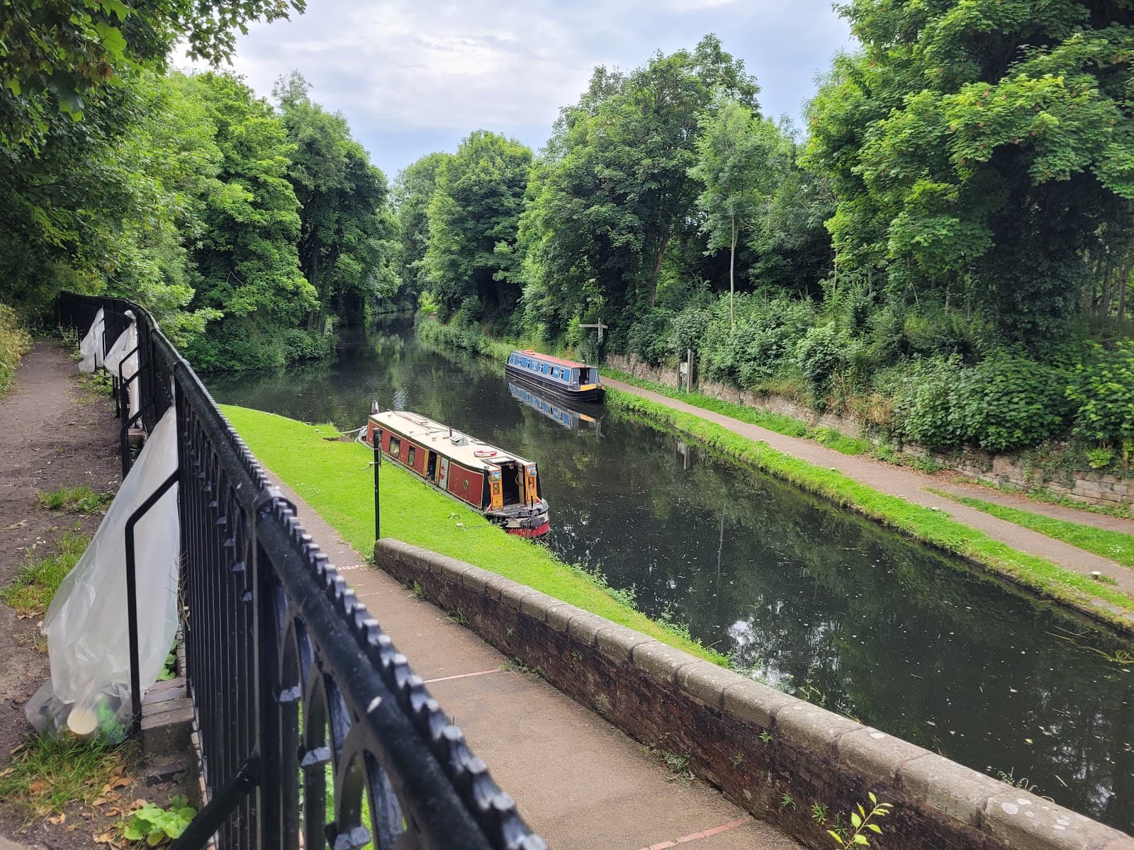 Aldersley Junction Staffordshire and Worcestershire Canal - Image 1