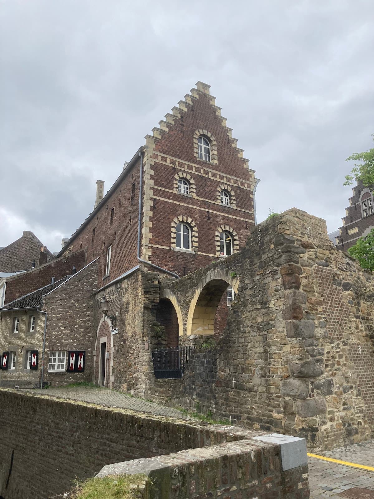 Jekerkwartier Maastricht - Image 1