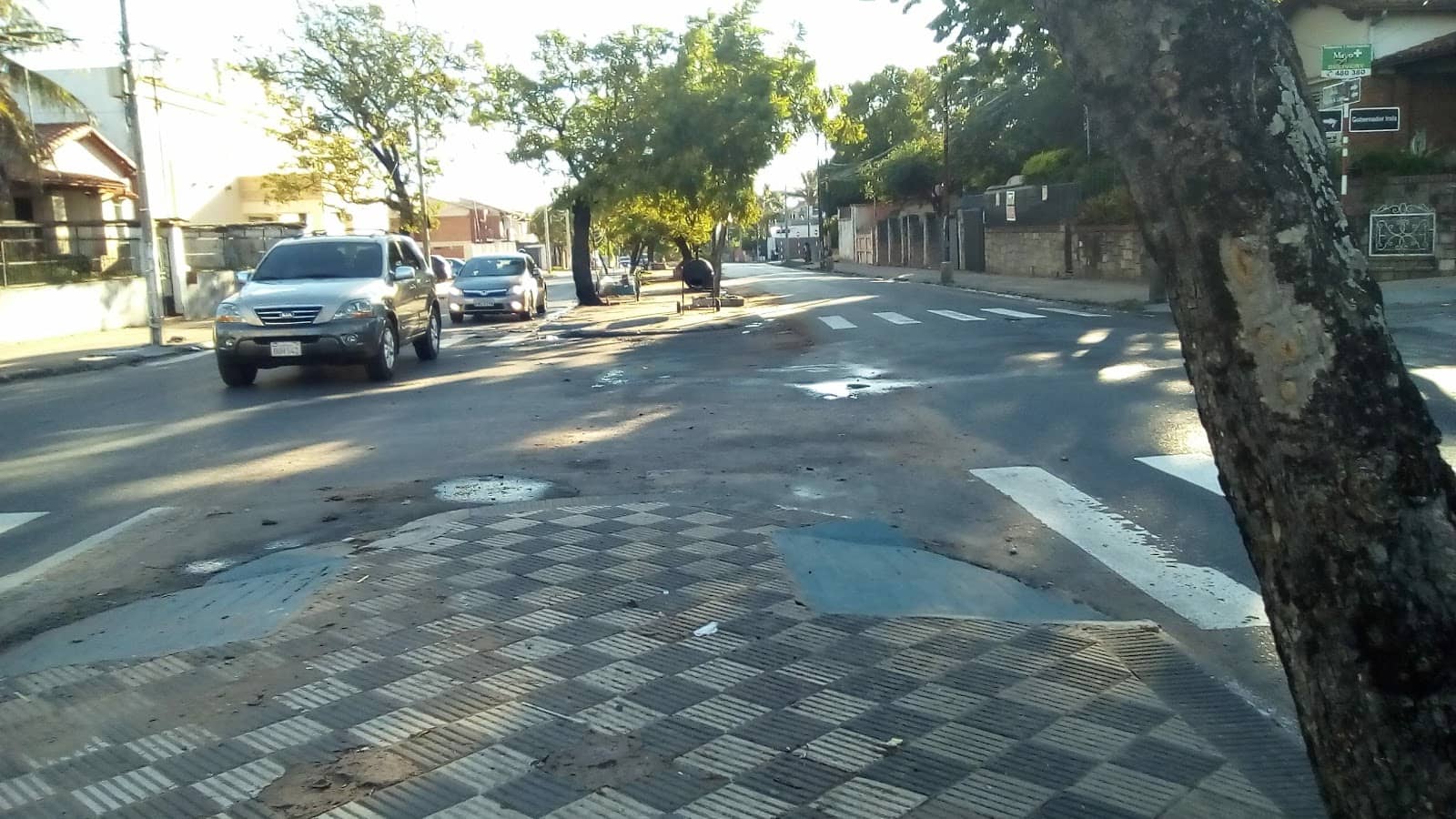 Local Eateries & Cafes