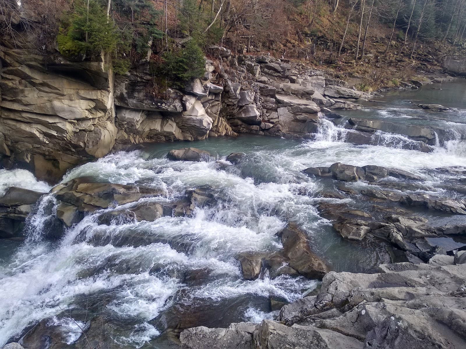 Probiy Waterfall - Image 1