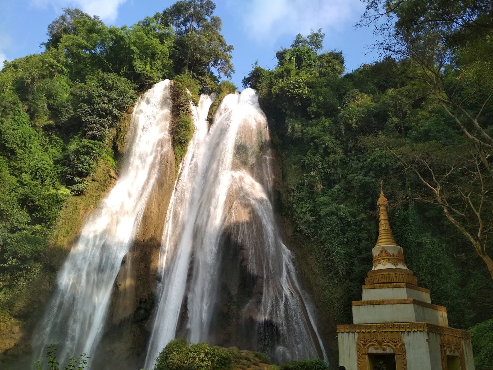 Anisakan Falls Dat Taw Gyaint - Image 1