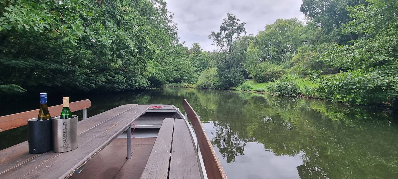 Unique Restaurant Boat