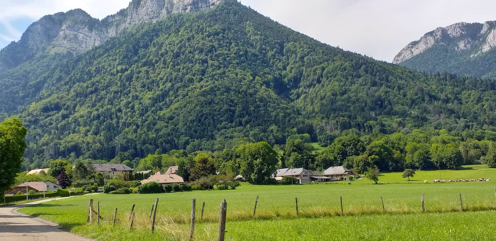 Montagne du Charbon Hike