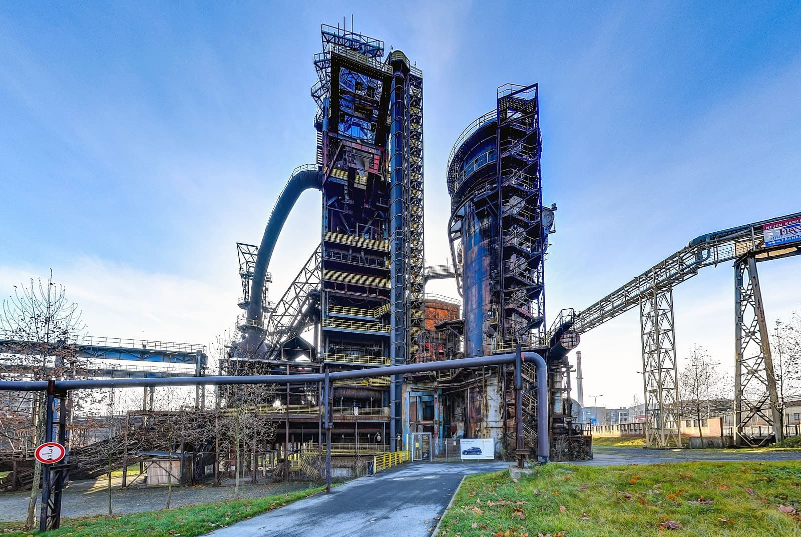 Bolt Tower - Image 1