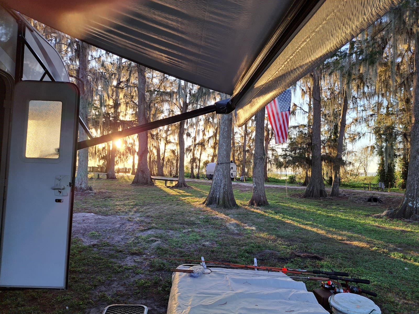 Lake Arbuckle Park and Campground - Image 1