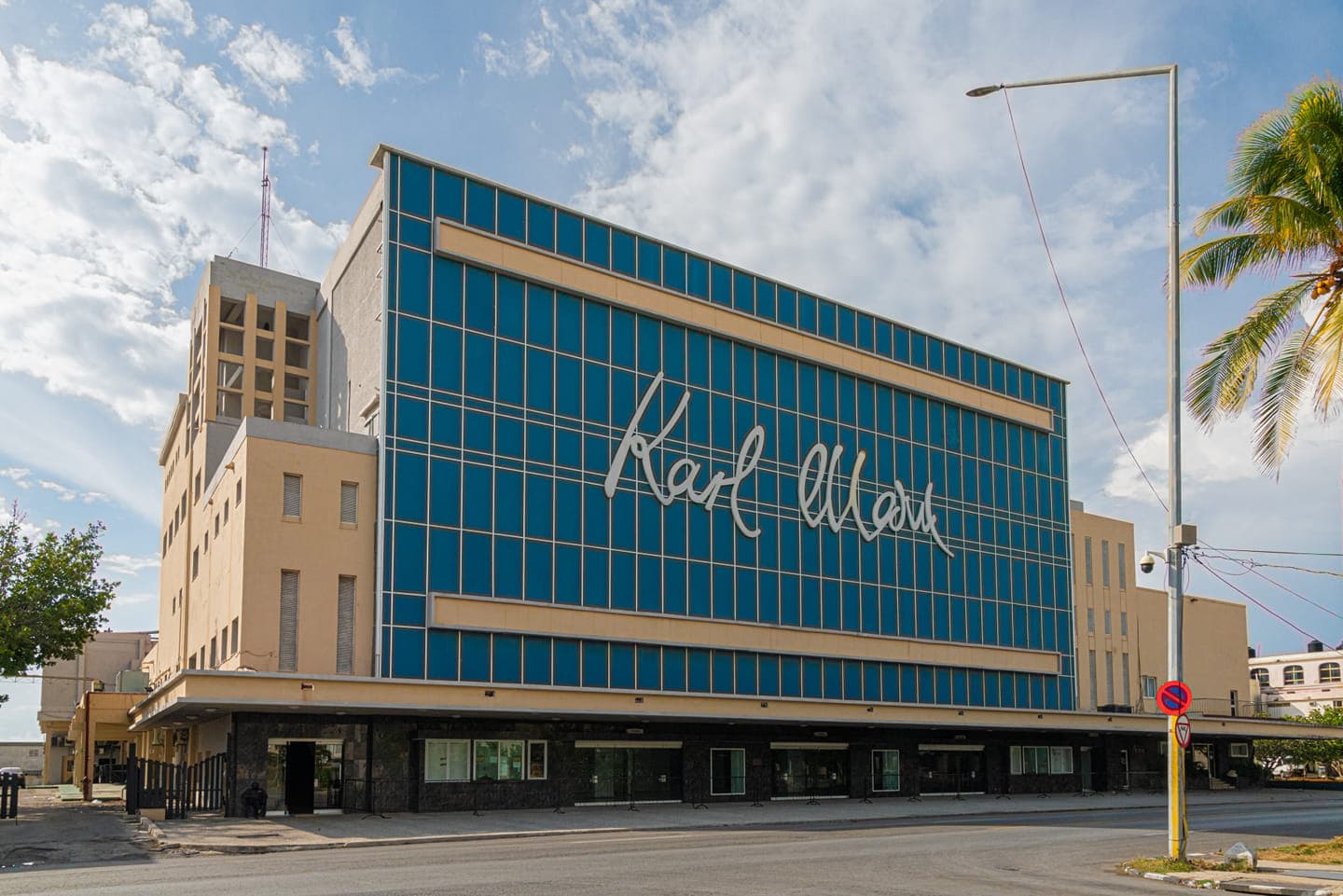 Karl Marx Theater - Image 1