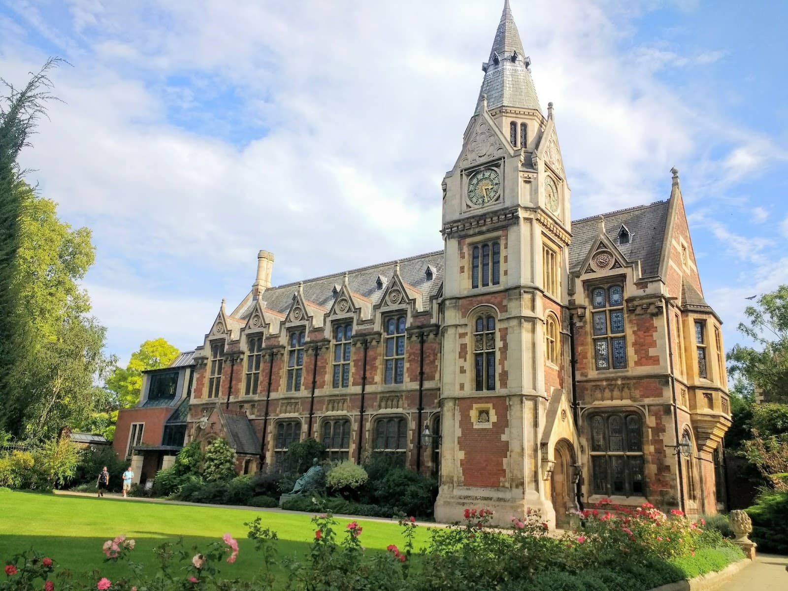 Pembroke College Cambridge - Image 1