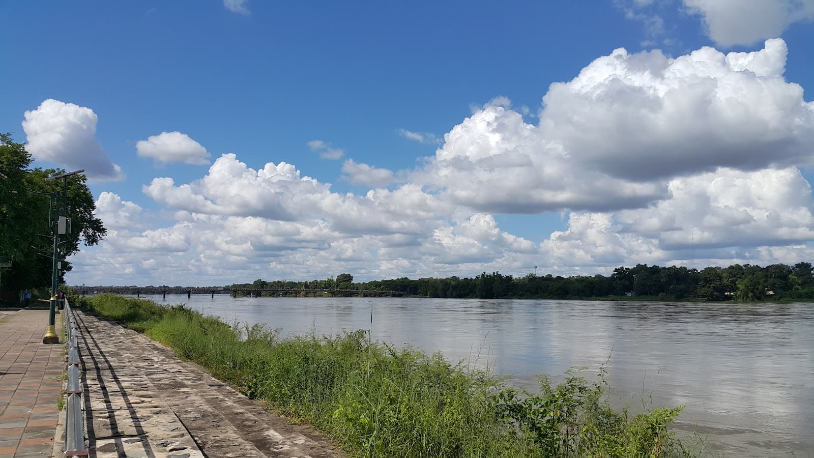 Kaeng Saphue Park - Image 1