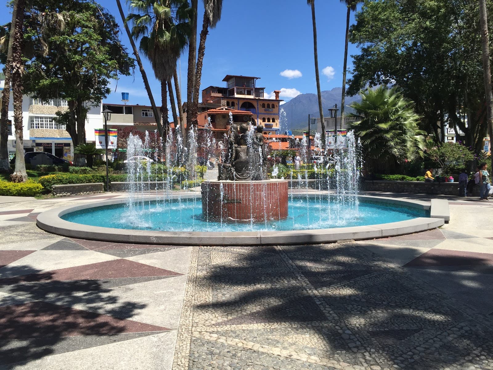 Plaza Las Heroínas - Image 1