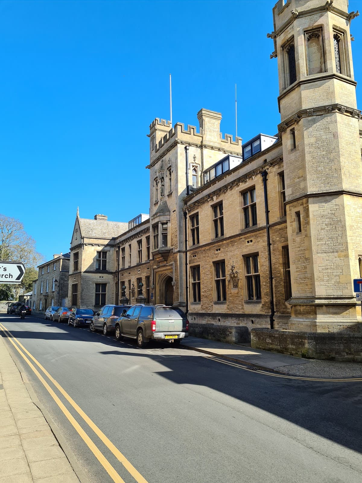 Oundle Town Centre - Image 1