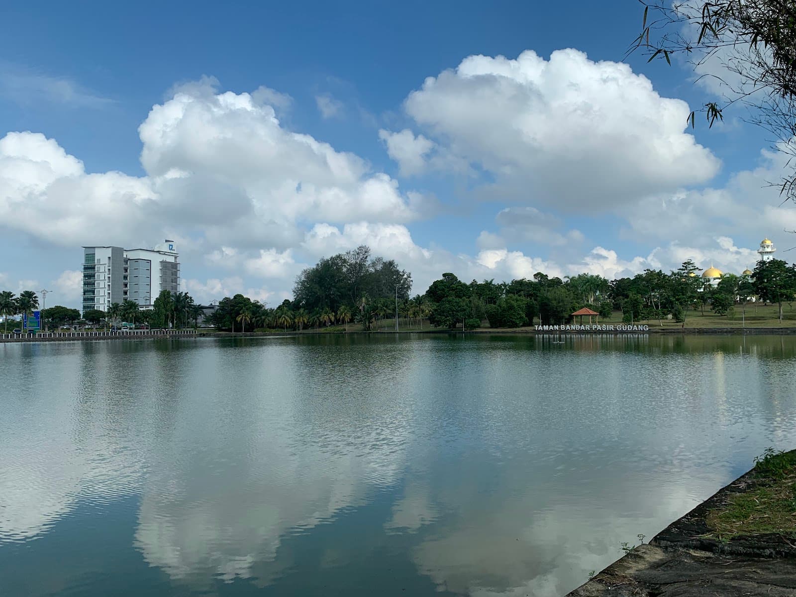 Taman Bukit Layang-Layang - Image 1